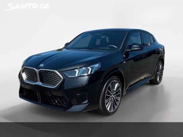 BMW iX2